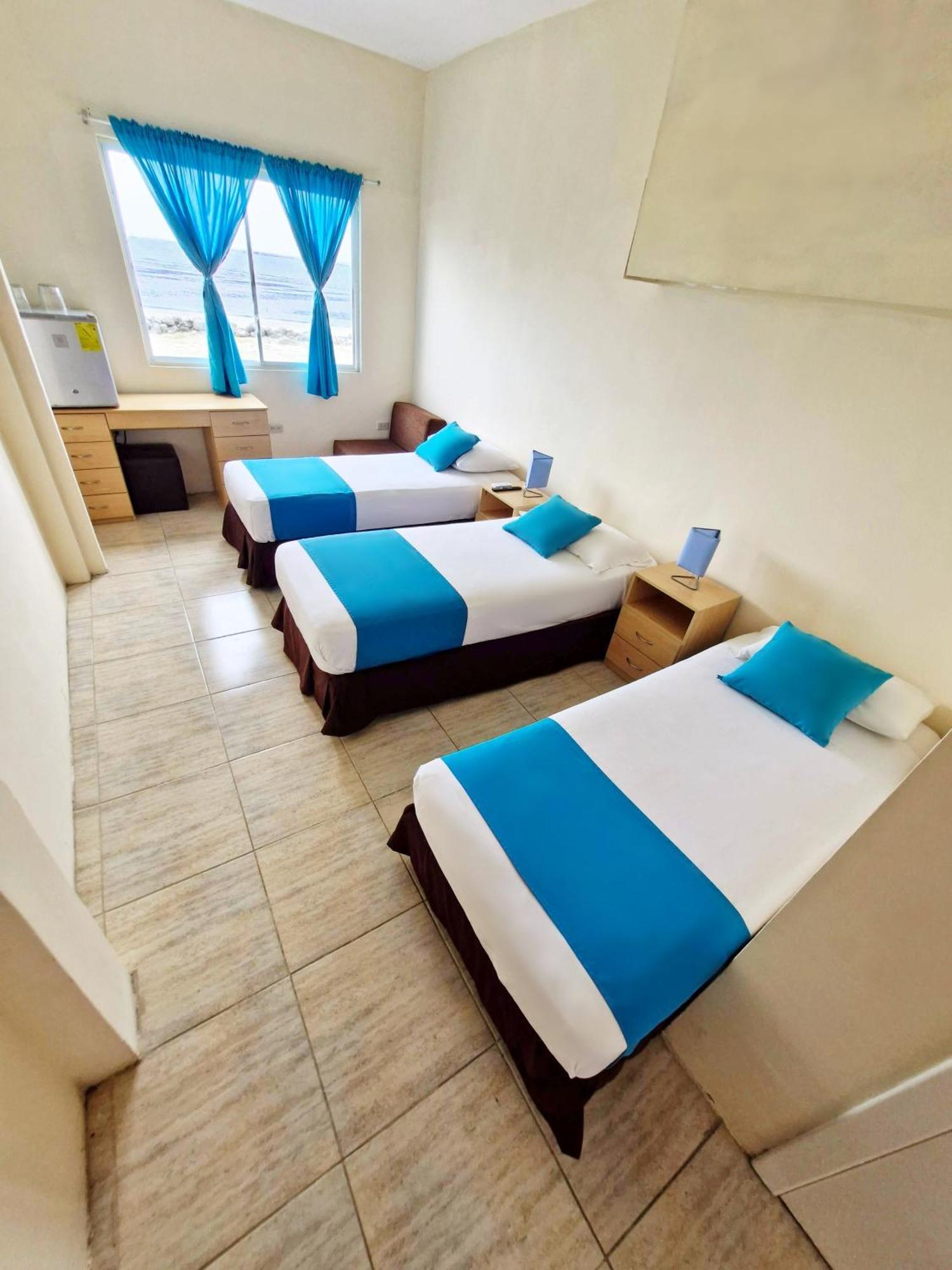 Hotel Crucero Cojimíes Buitenkant foto